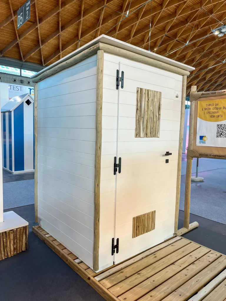 Cabine paille bambou cannes bambou feuilles palmier roseau africain pergolas parasols kiosques chiringuitos v&eacute;randas &eacute;tablissements baln&eacute;aires lidos restaurants plages parcs h&ocirc;tels piscines