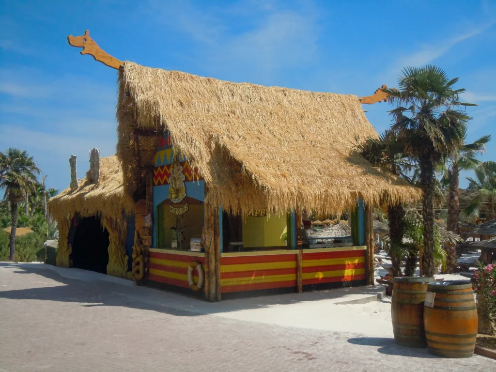 Parasol hawa&iuml;en style hawaii ethnique exotique &eacute;tablissements baln&eacute;aires lidos restaurants plages parcs h&ocirc;tels piscines